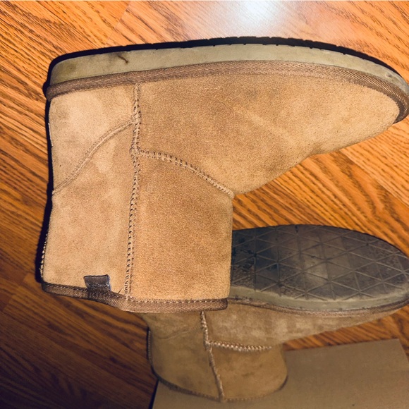 Minnetonka Mini Fur Ankle Winter Boots - Picture 4 of 4